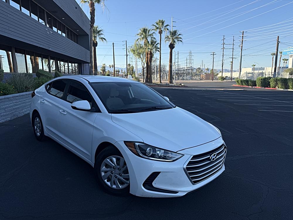 2017 Hyundai Elantra 2.0 SE A/T PZEV's photo