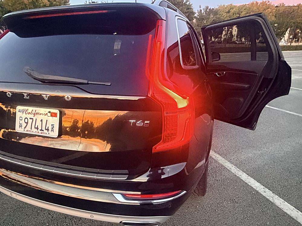 2016 Volvo XC90 Momentum - Photo 24