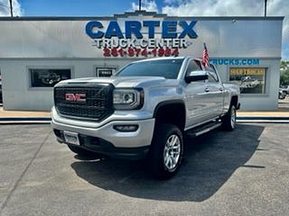 2016 GMC Sierra 4WD Crew Cab Standard Box SLE's photo