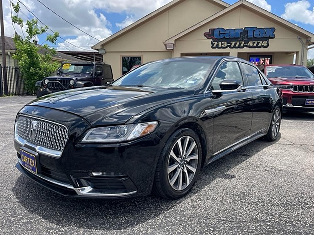 2017 Lincoln Continental Premiere FWD's photo