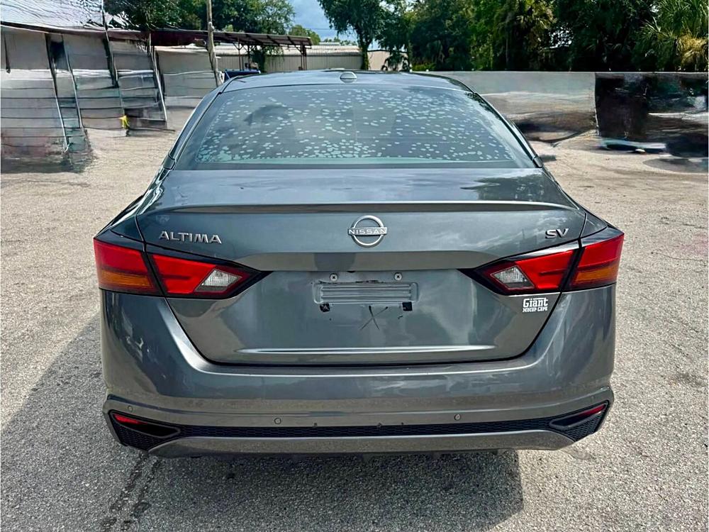 2023 Nissan Altima SV - Photo 16