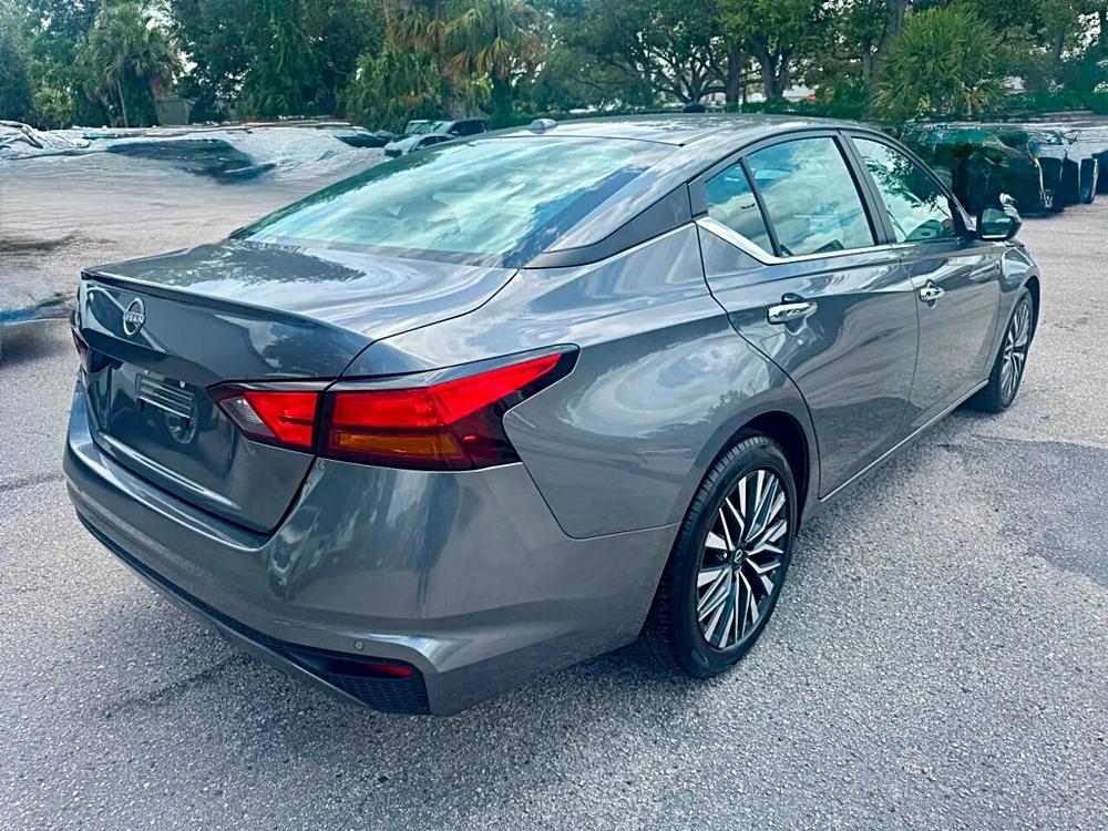 2023 Nissan Altima SV - Photo 34