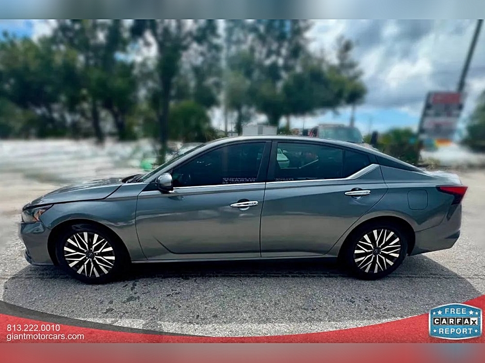 2023 Nissan Altima SV - Photo 31