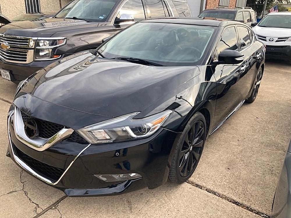2017 Nissan Maxima SR