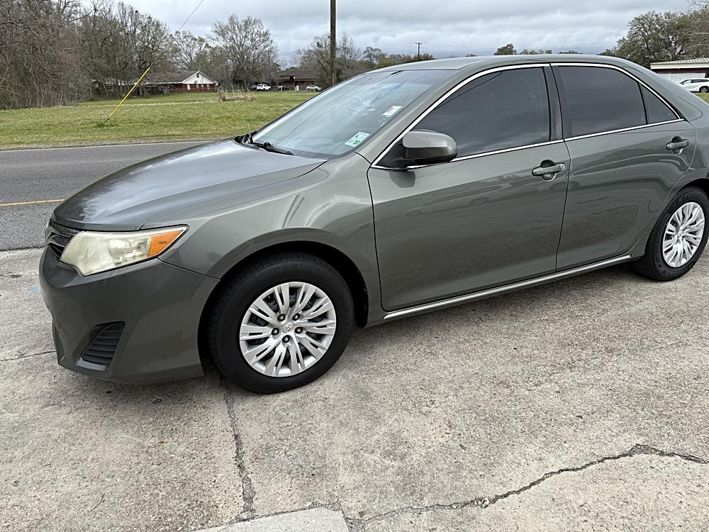 2014 Toyota Camry LE