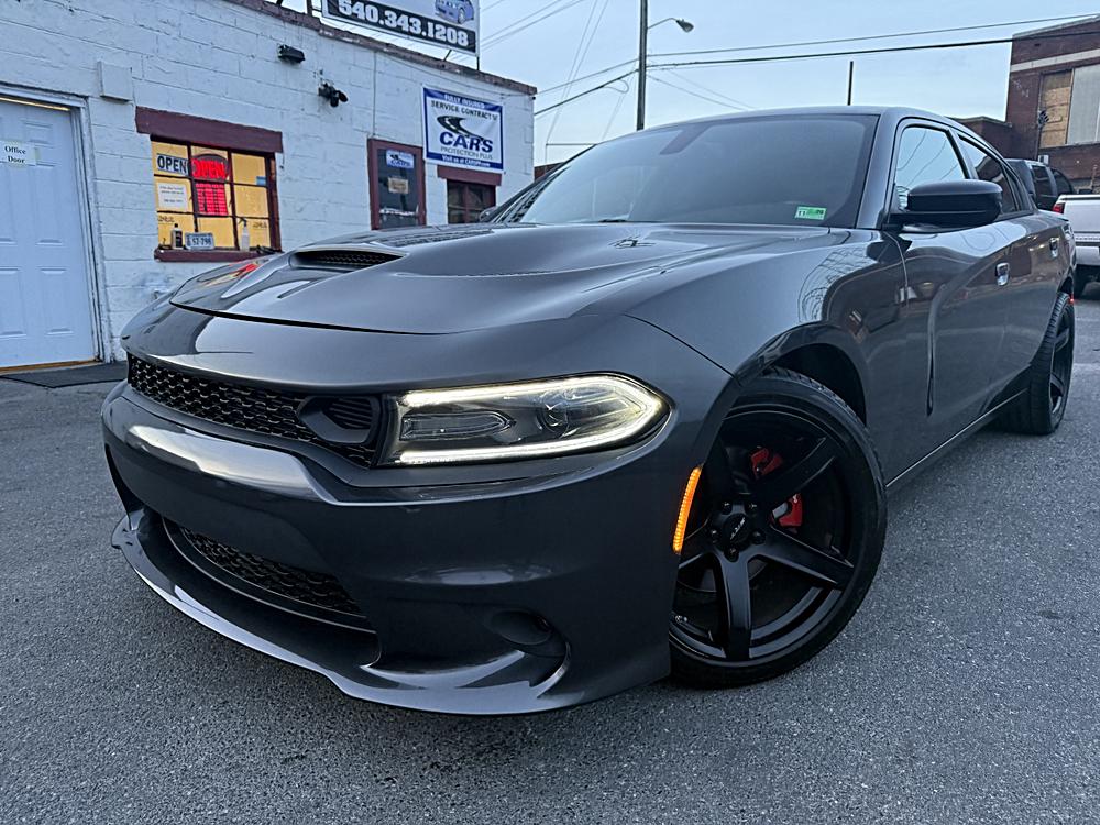 2016 Dodge Charger R/T's photo