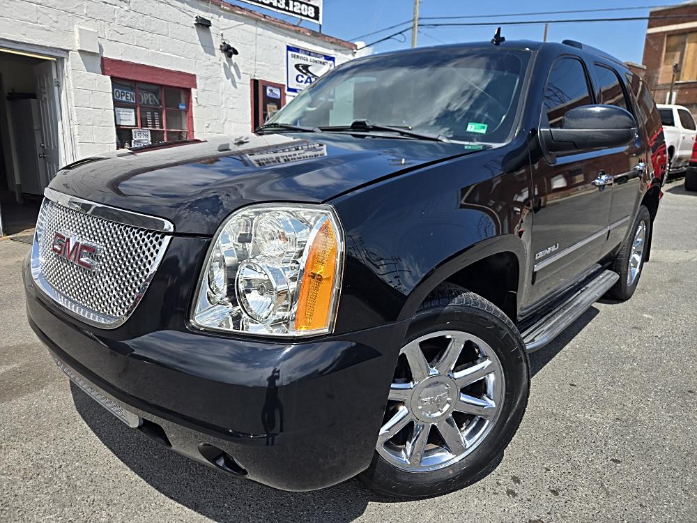 2013 GMC Yukon Denali - AWD's photo