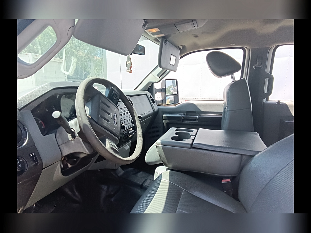 2015 Ford F-450 Super Duty Chassis Cab XLT - Photo 19