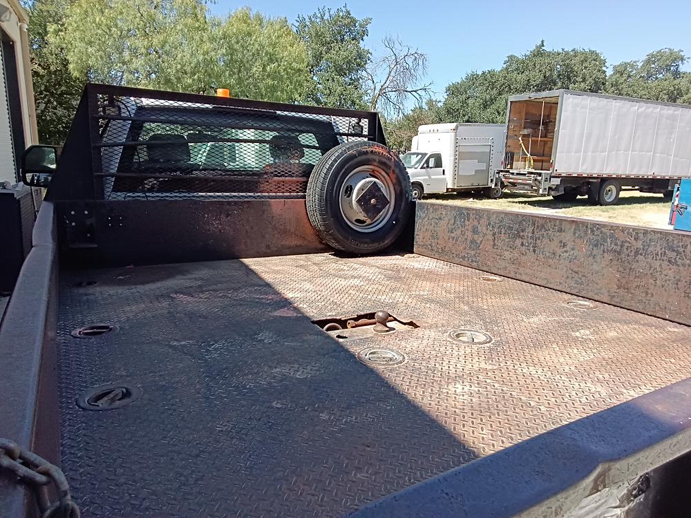 2013 Ford F-350 Super Duty Chassis Cab XL - Photo 18