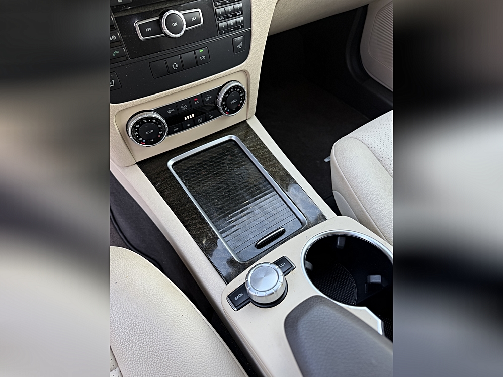 2015 Mercedes-Benz GLK-Class GLK350 - Photo 23
