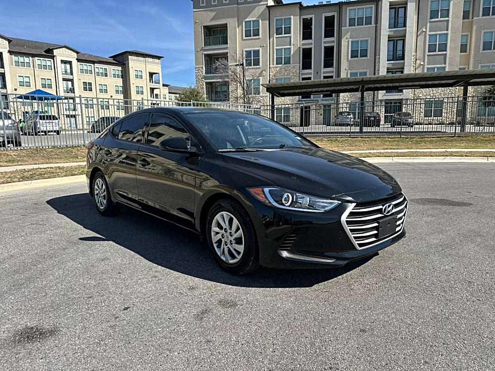 2018 Hyundai Elantra SE