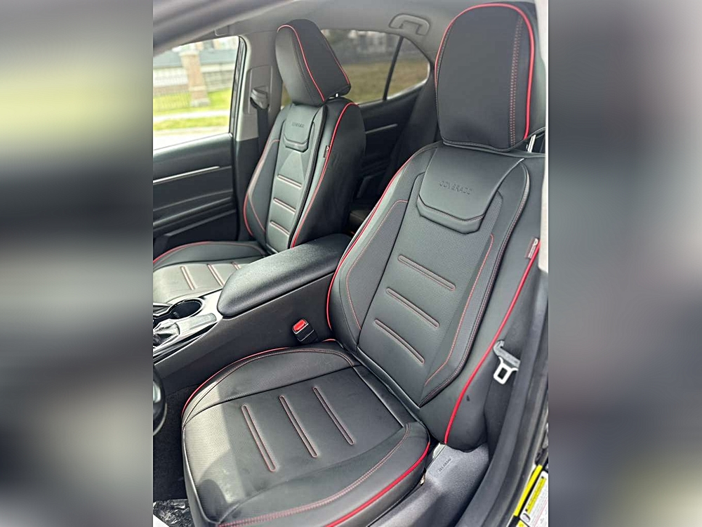 2019 Toyota Camry LE - Photo 14