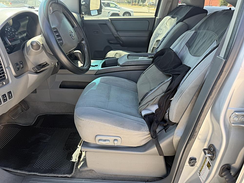 2018 Nissan Titan SV - Photo 28