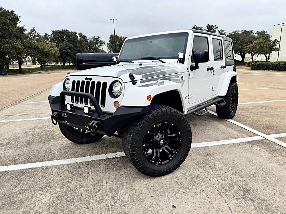 2017 Jeep Wrangler Unlimited Winter's photo