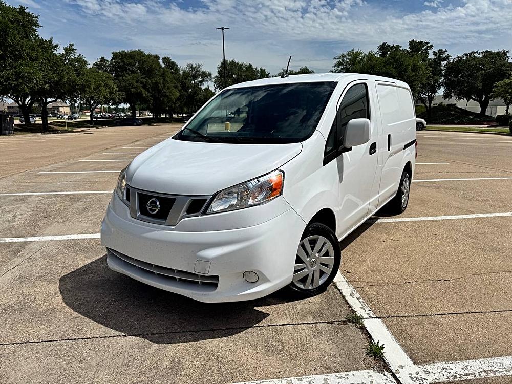 2021 Nissan NV200 SV's photo