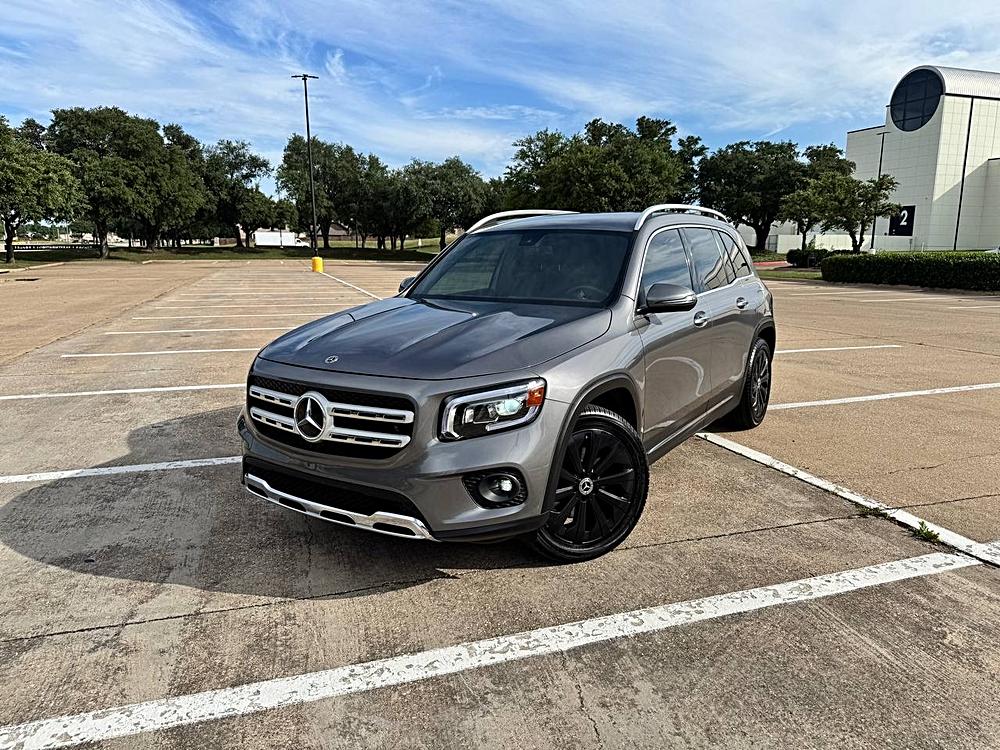 2021 Mercedes-Benz GLB GLB250's photo