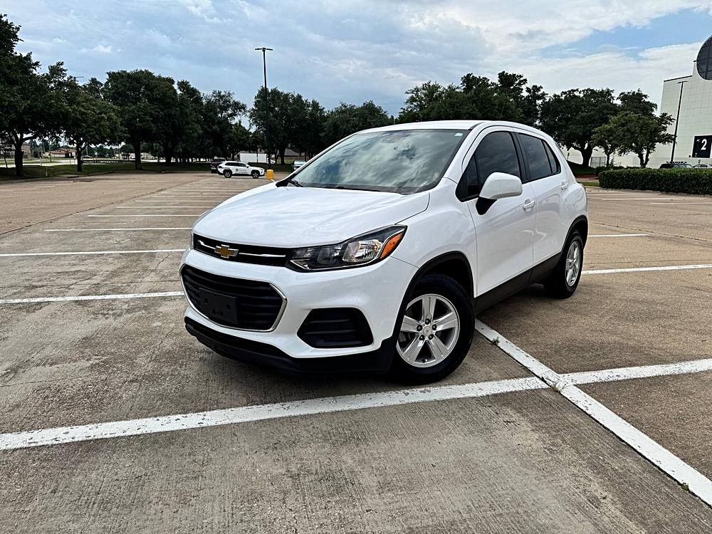 2020 Chevrolet Trax LS's photo