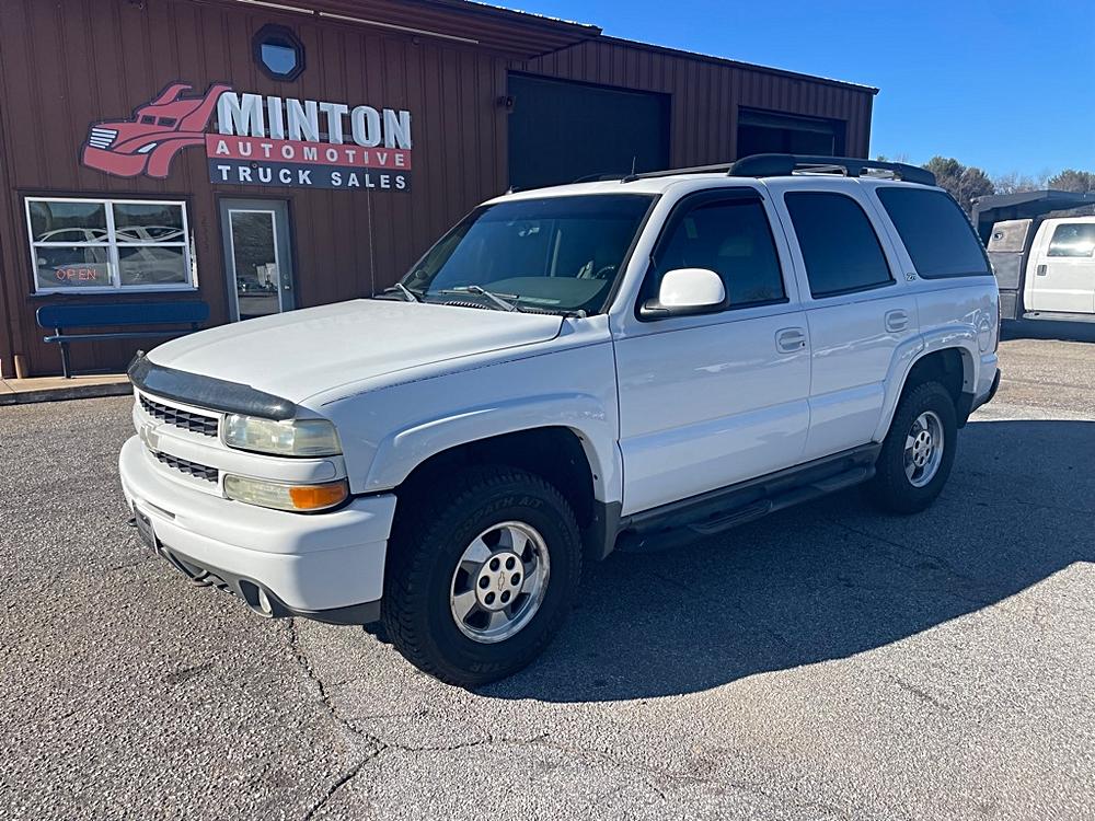 2003 Chevrolet Tahoe LS's photo