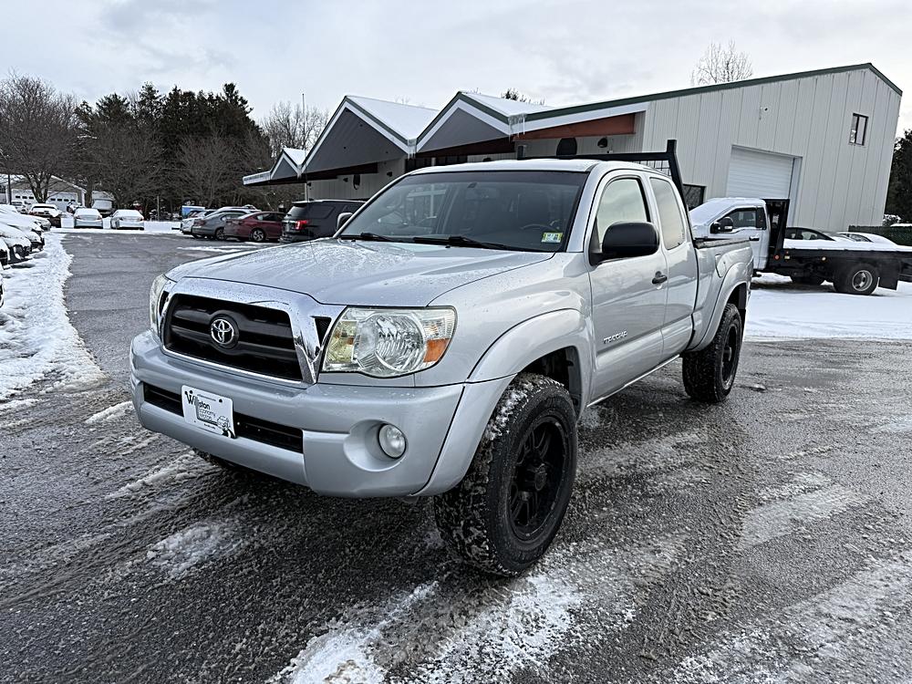2009 Toyota Tacoma Base's photo