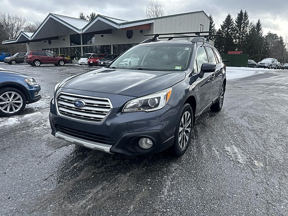 2017 Subaru Outback Limited's photo
