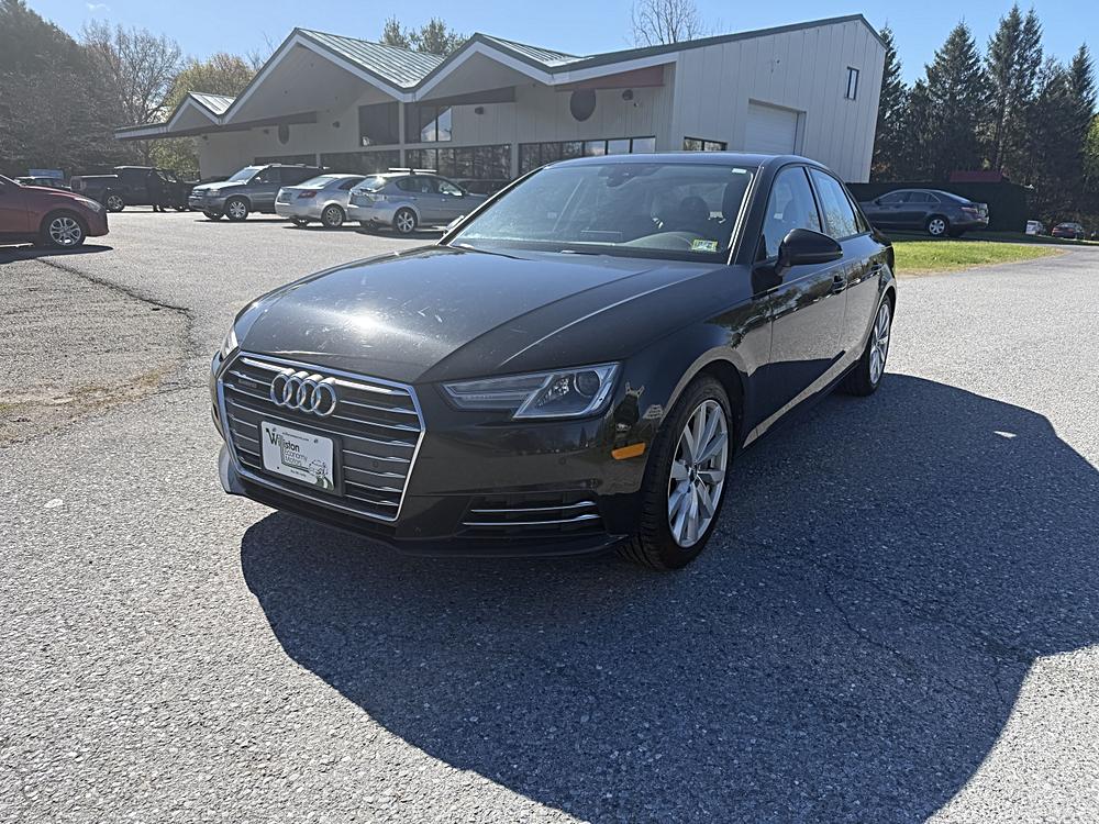 2017 Audi A4 2.0 Premium quattro AWD