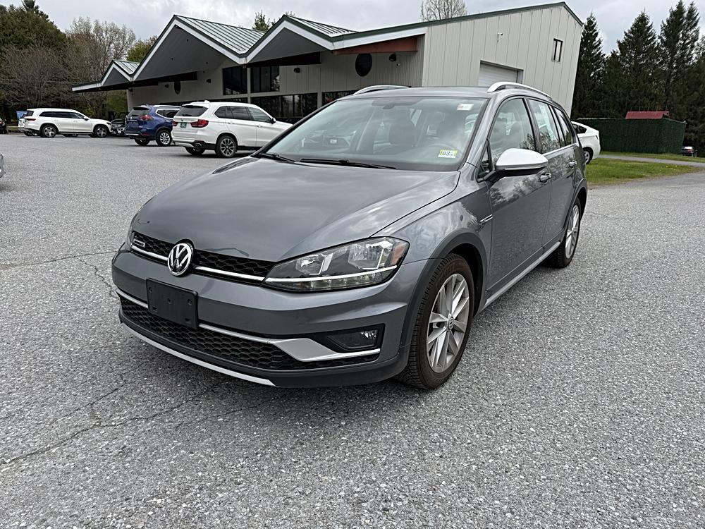 2018 Volkswagen Golf Alltrack TSI S 4Motion DSG's photo