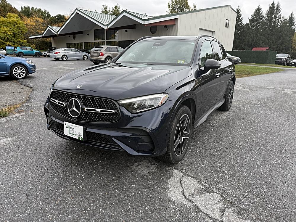 2023 Mercedes-Benz GLC 300