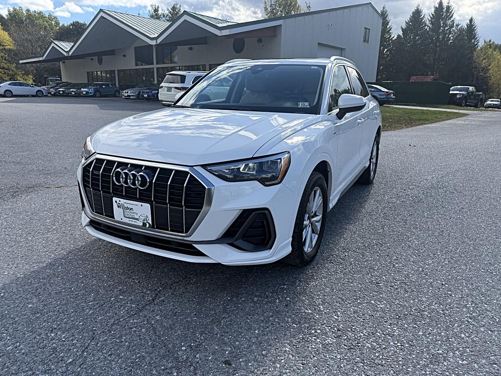 2022 Audi Q3