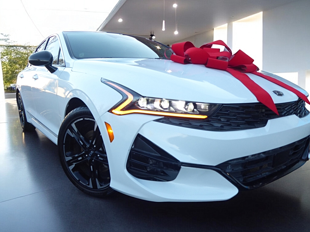 2021 Kia K5 GT-Line's photo