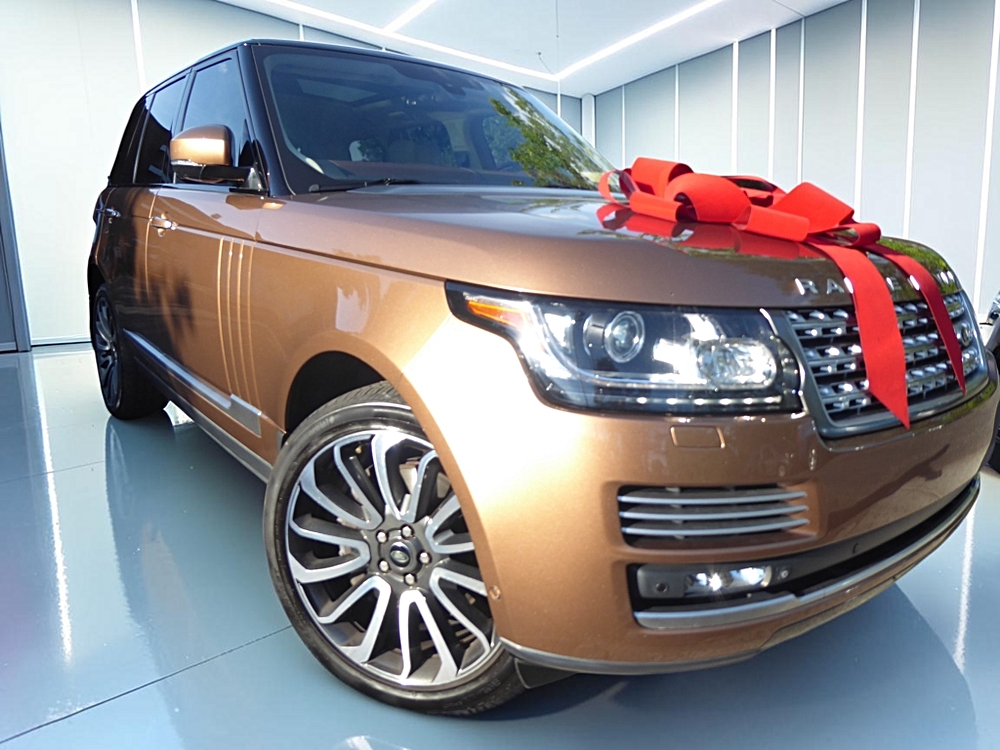 2014 Land Rover Range Rover V8 Supercharged's photo