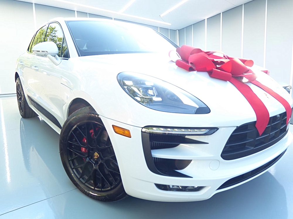 2018 Porsche Macan GTS's photo