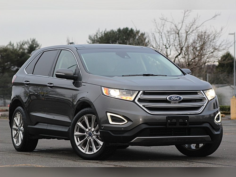 2017 Ford Edge Titanium