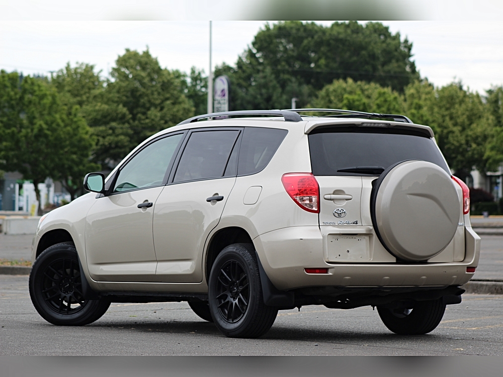 2013 Toyota RAV4 XLE - Photo 115