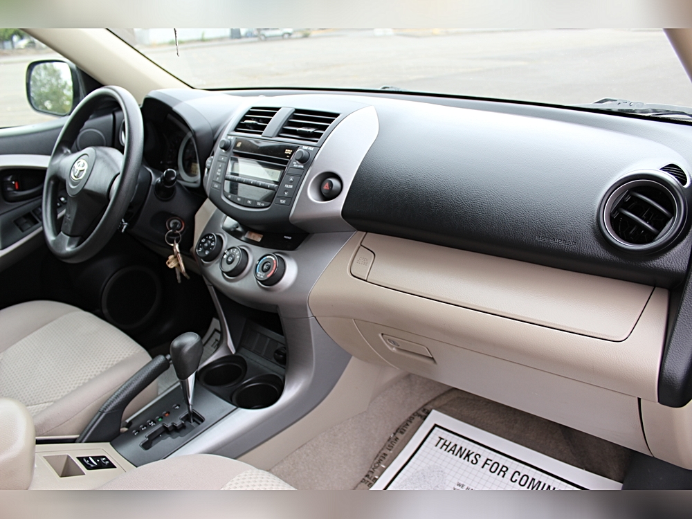 2013 Toyota RAV4 XLE - Photo 126