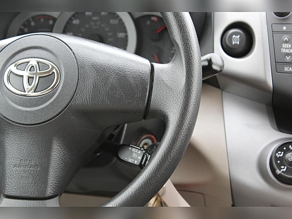 2013 Toyota RAV4 XLE - Photo 130