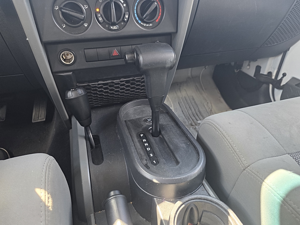 2011 Jeep Wrangler Unlimited Sport - Photo 37