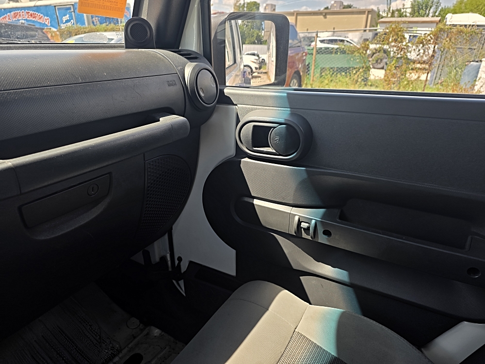 2011 Jeep Wrangler Unlimited Sport - Photo 38