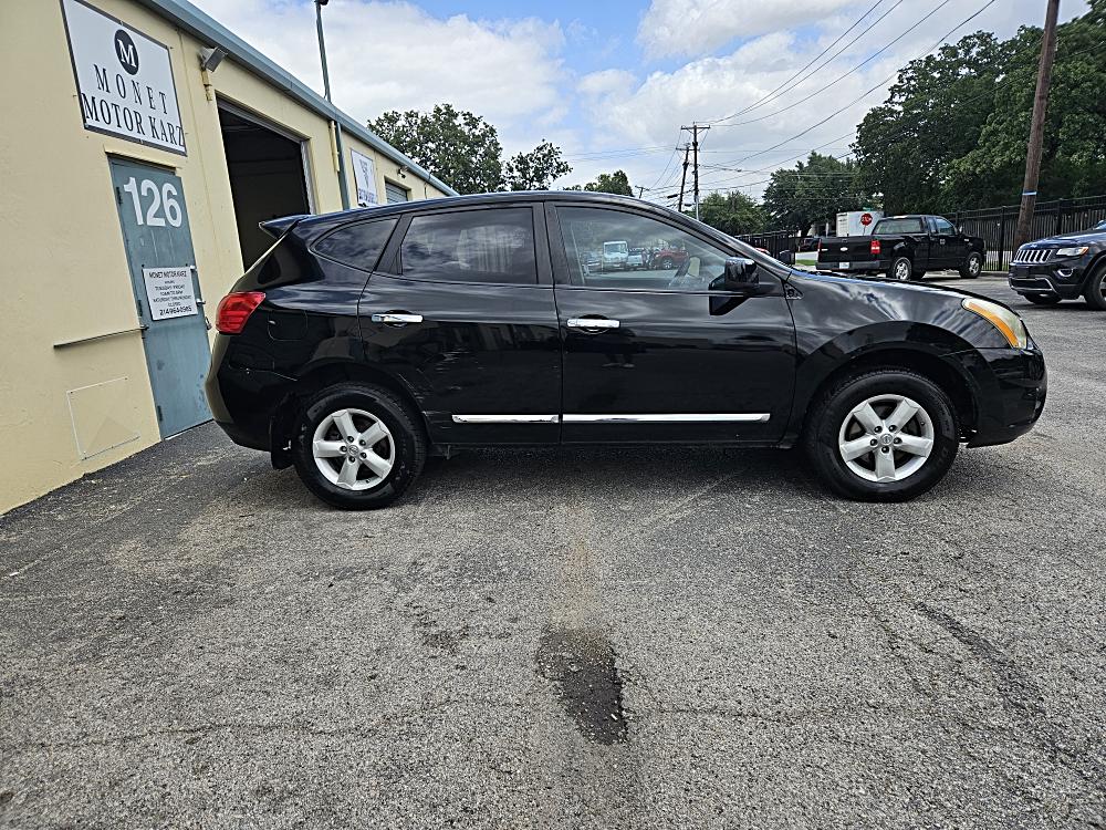 2023 Nissan Rogue S - Photo 32