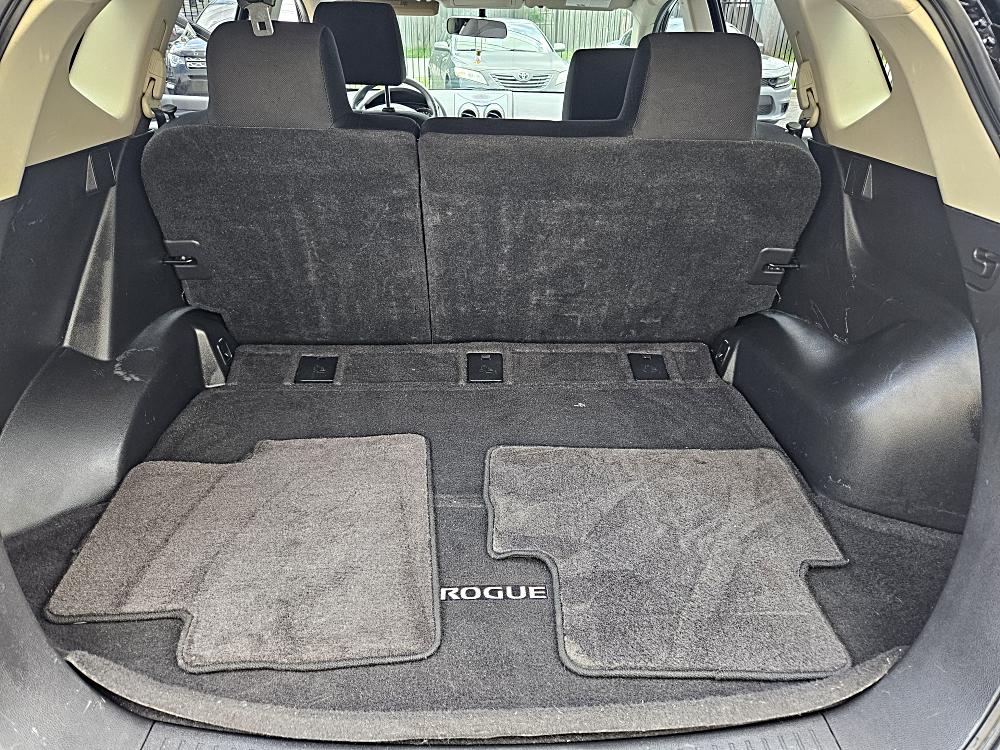 2023 Nissan Rogue S - Photo 43