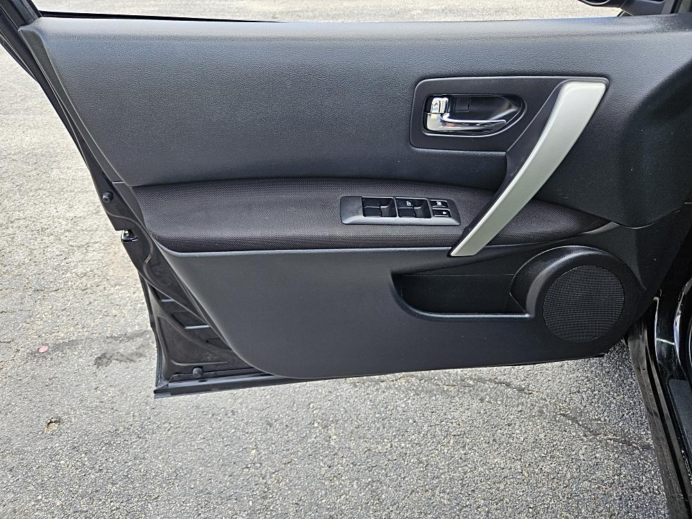 2023 Nissan Rogue S - Photo 40