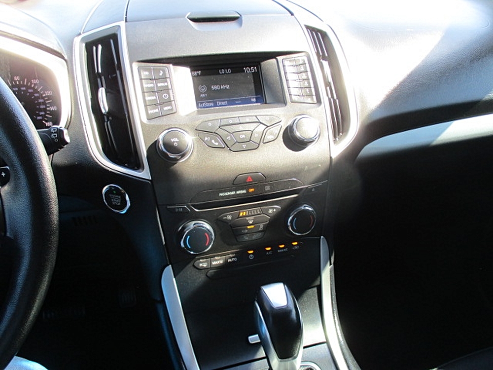 2018 Ford Edge SEL - Photo 16
