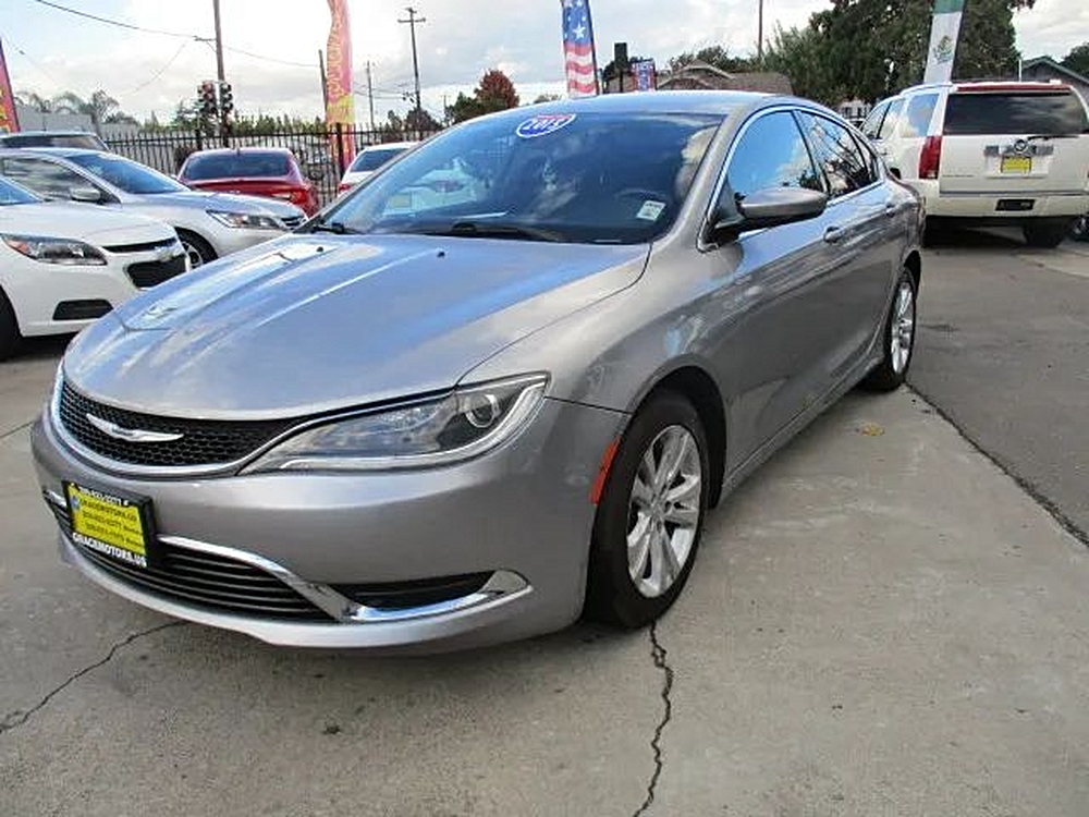 2015 Chrysler 200 Limited