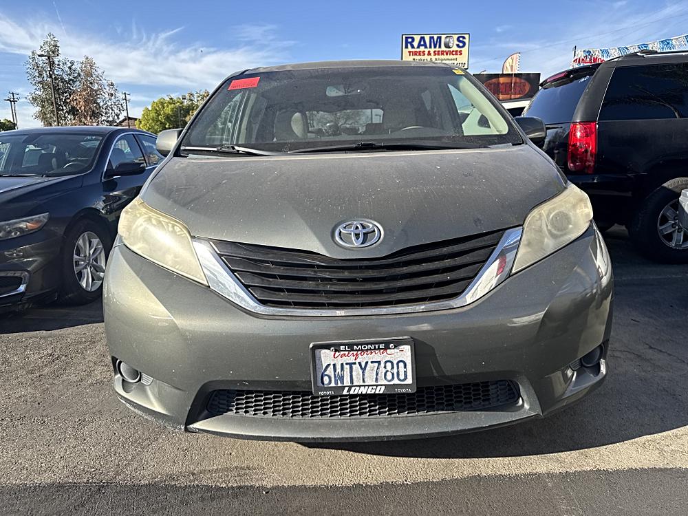 2012 Toyota Sienna
