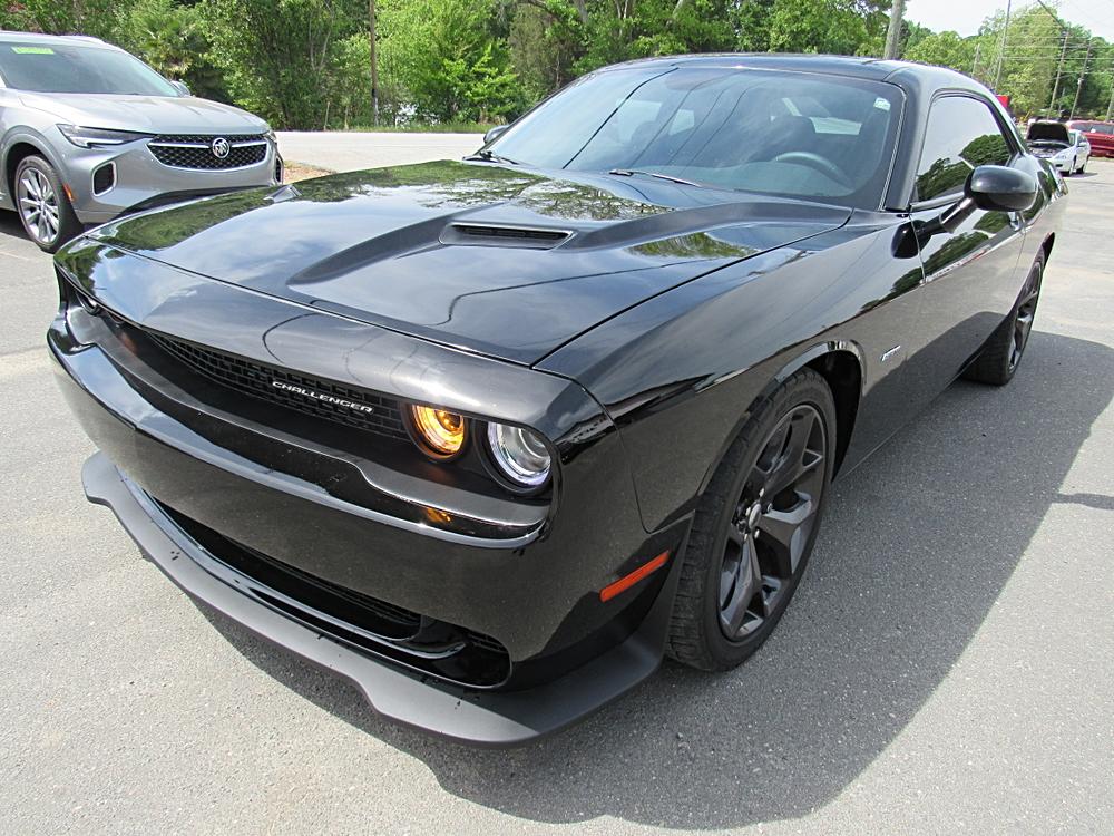 2017 Dodge Challenger R/T Coupe