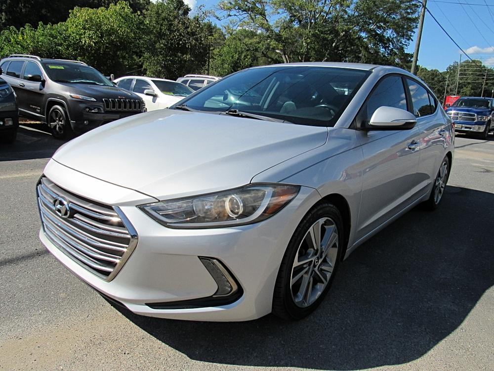 2017 Hyundai Elantra Limited FWD photo