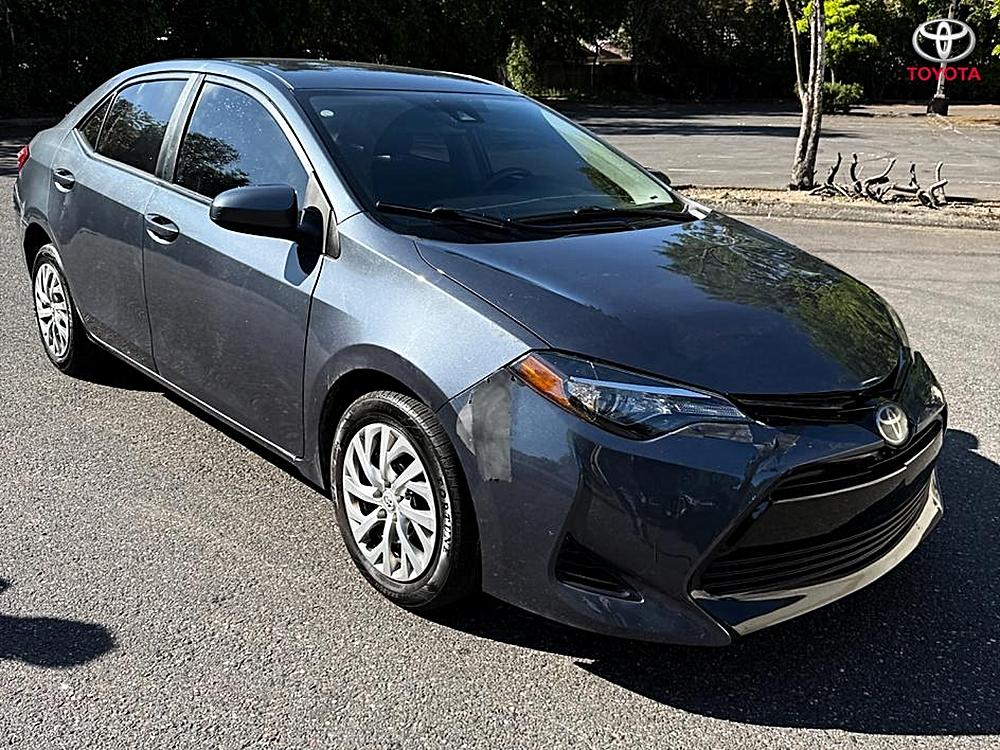 2018 Toyota Corolla LE AT's photo