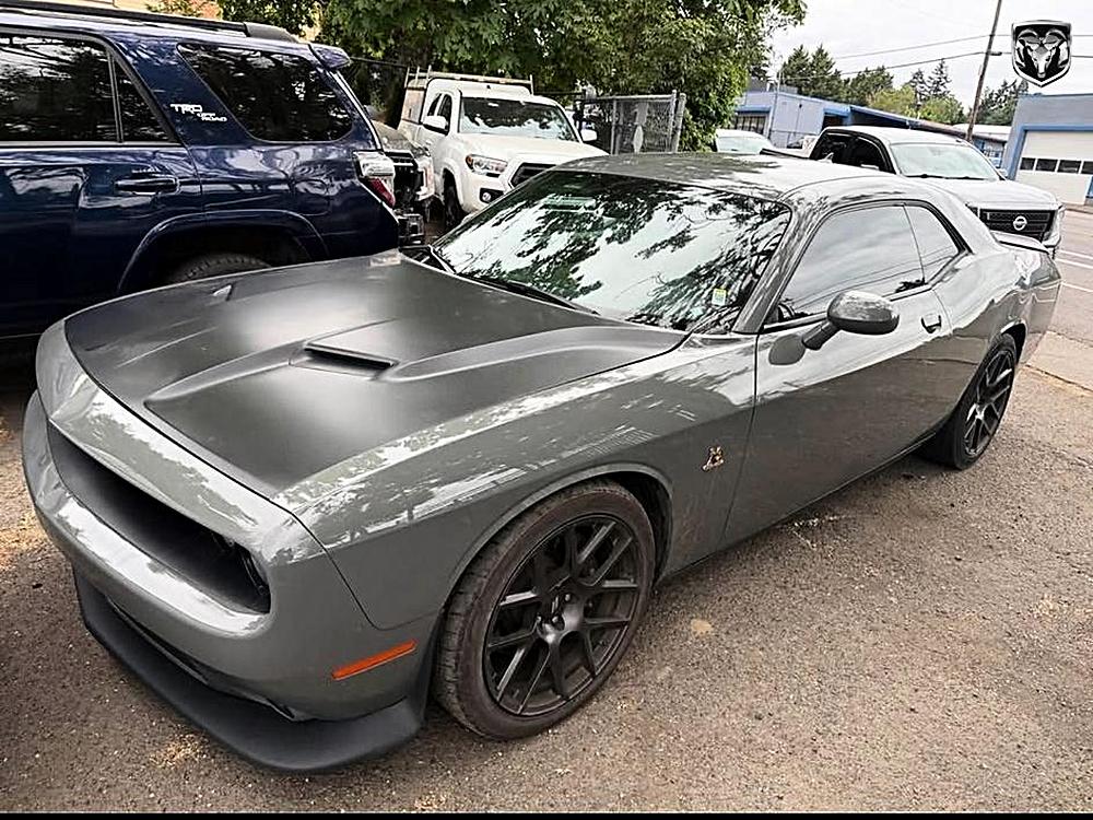 2017 Dodge Challenger Scat Pack's photo