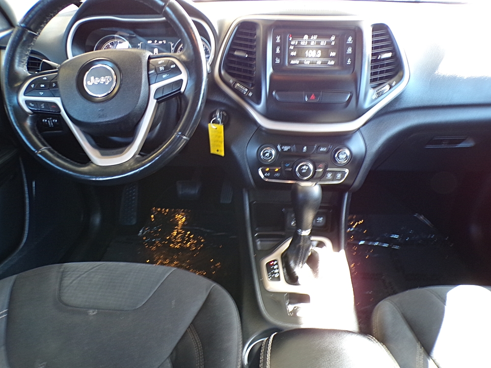 2016 Jeep Cherokee Latitude - Photo 12