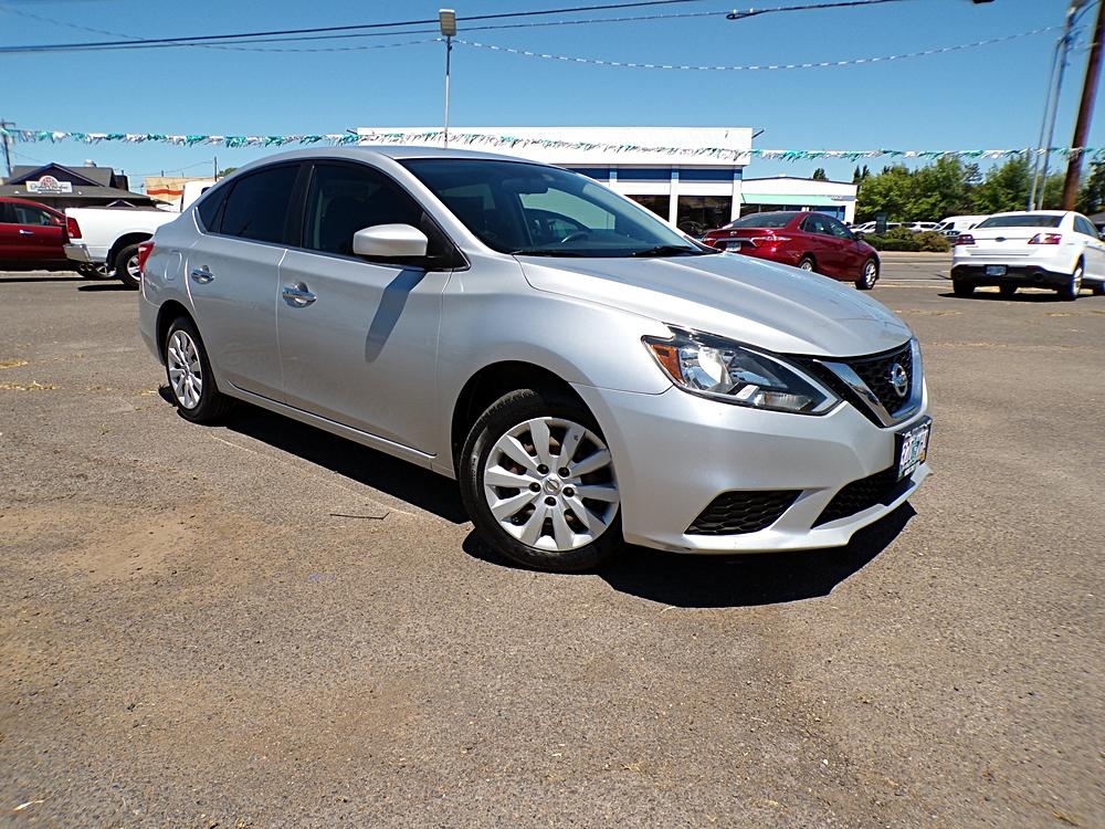 2016 Nissan Sentra SV CVT's photo