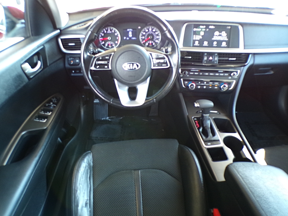 2016 Kia Optima LX - Photo 25
